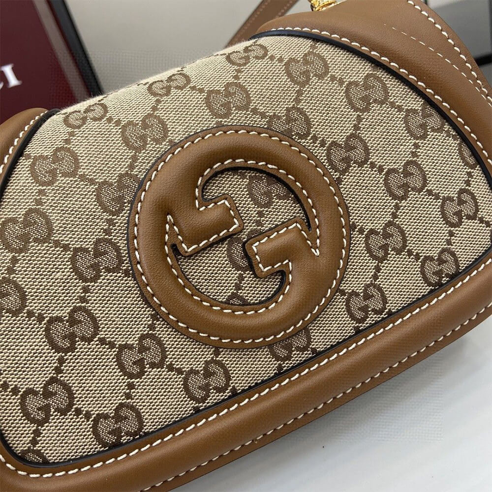 Gucci Blondie small shoulder bag