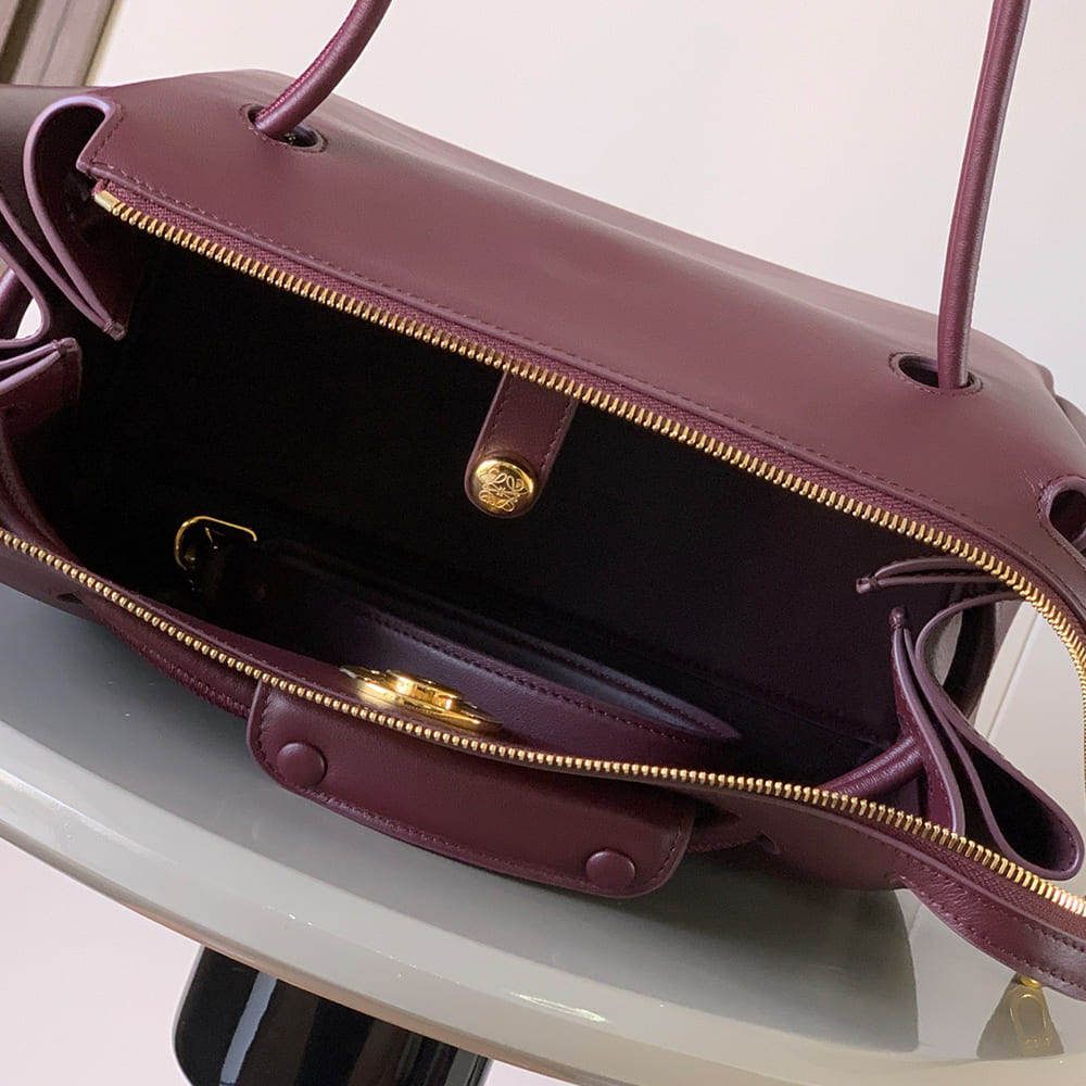 Loewe Medium Madrid bagin supple calfskin(HIGH-END GRADE)