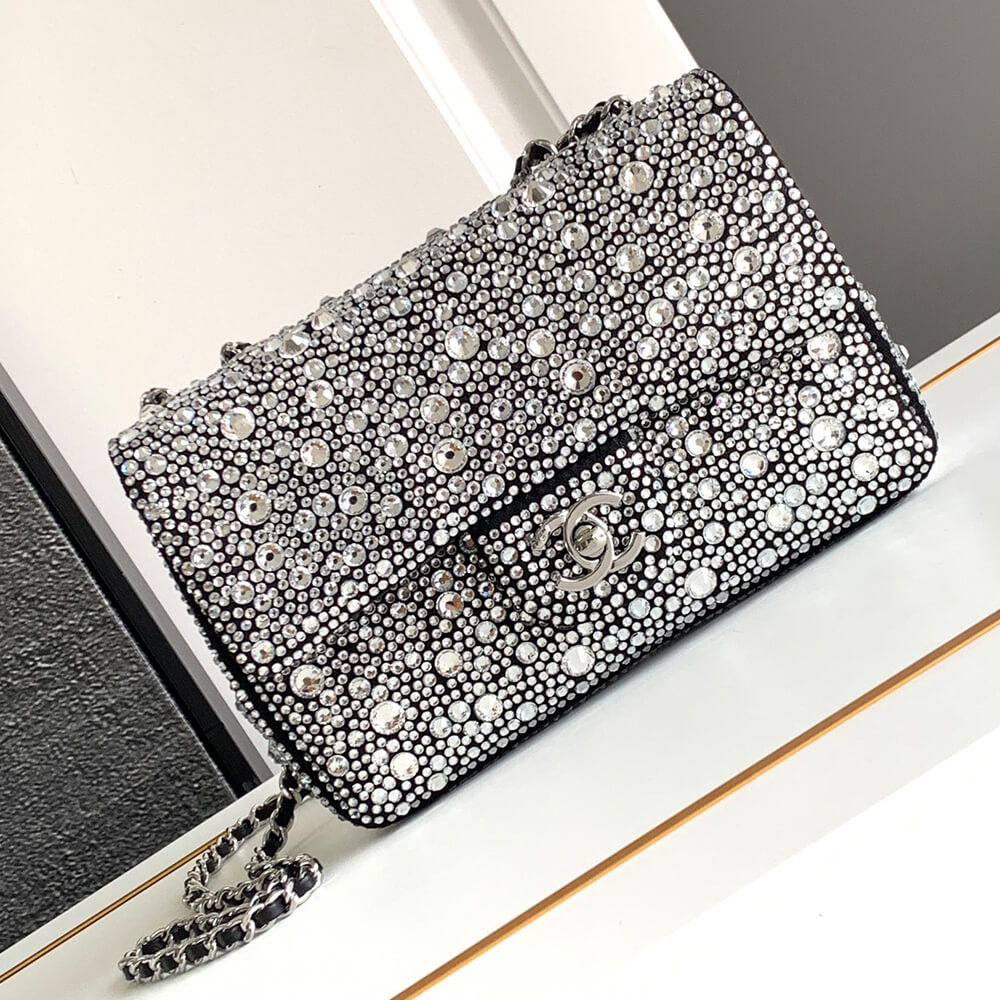 Chanel mini flap(HIGH-END GRADE)