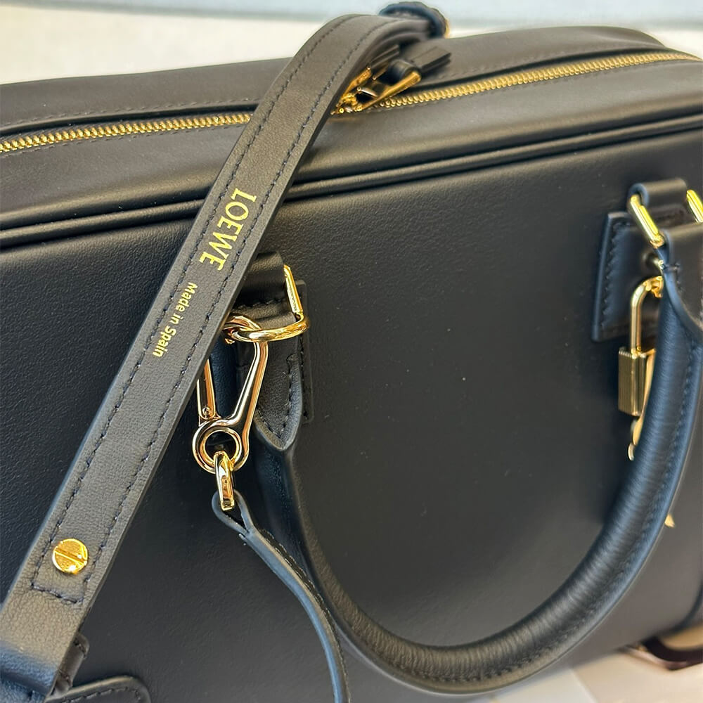 LOEWE Amazona 28 bag in nappa calfskin(HIGH-END GRADE)