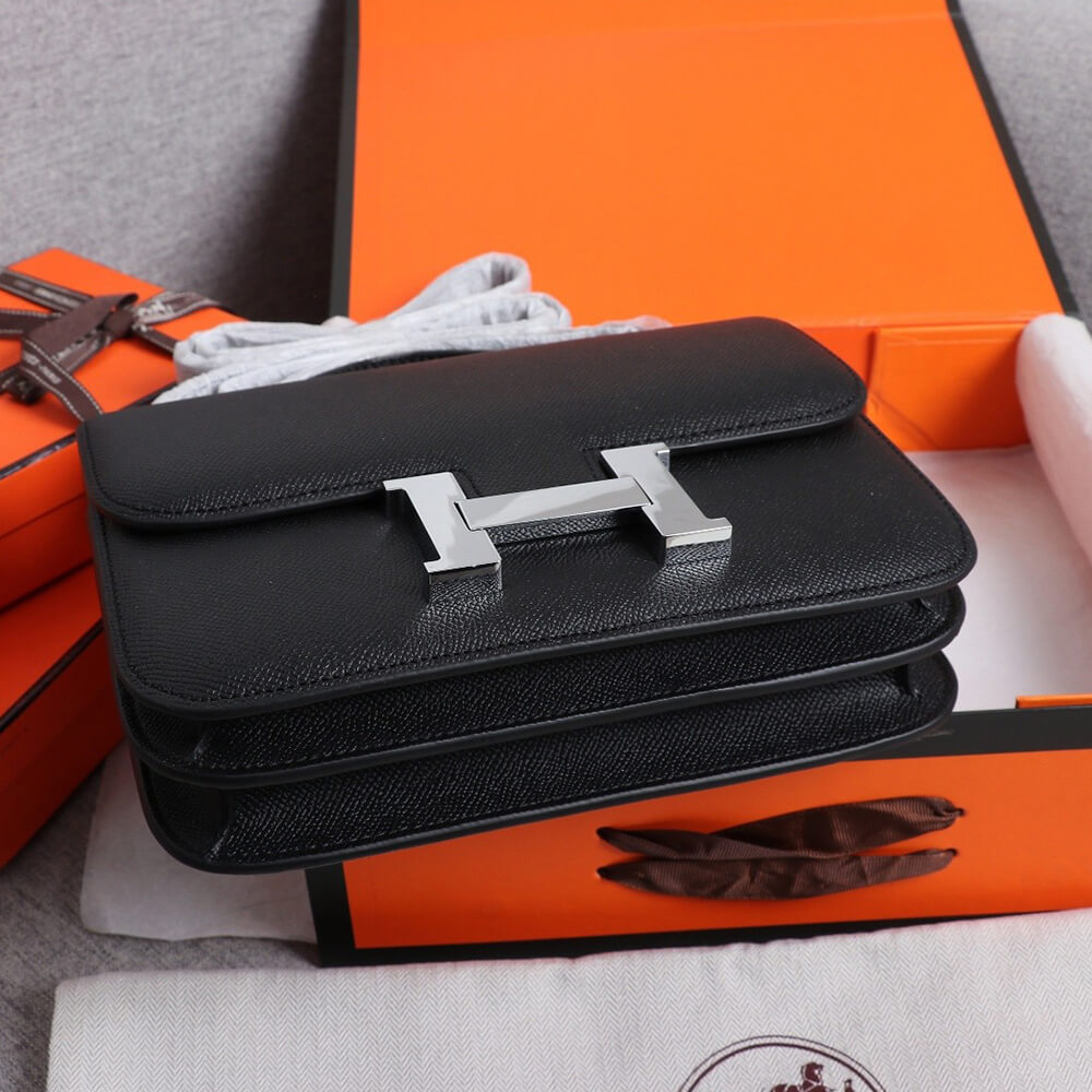 Hermes Constance 18